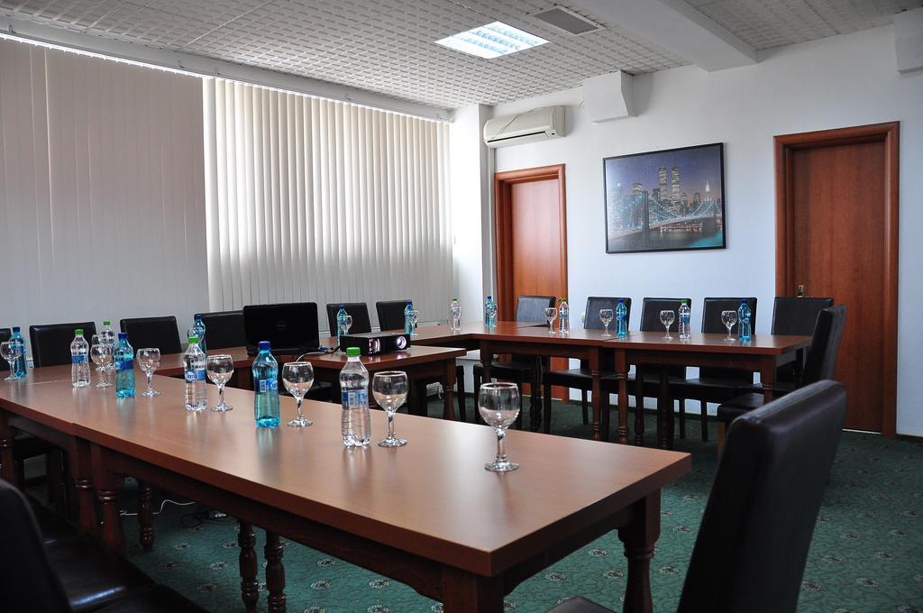 Hotel Emma Est Craiova Luaran gambar